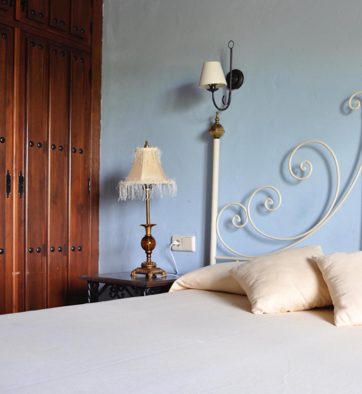 Hotel Rural La Paloma Villanueva de Tapia Eksteriør billede